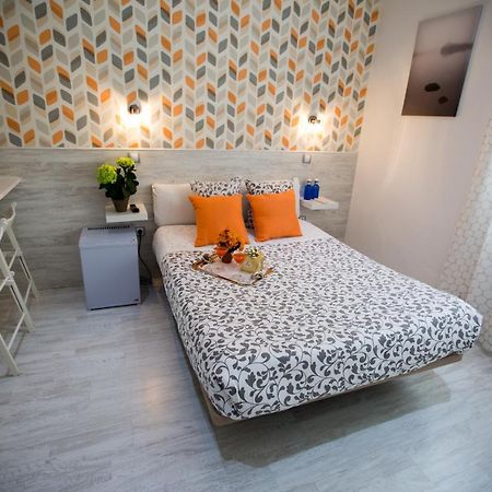 Bloom Inn Madrid Eksteriør billede