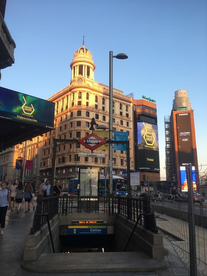 Bloom Inn Madrid Eksteriør billede