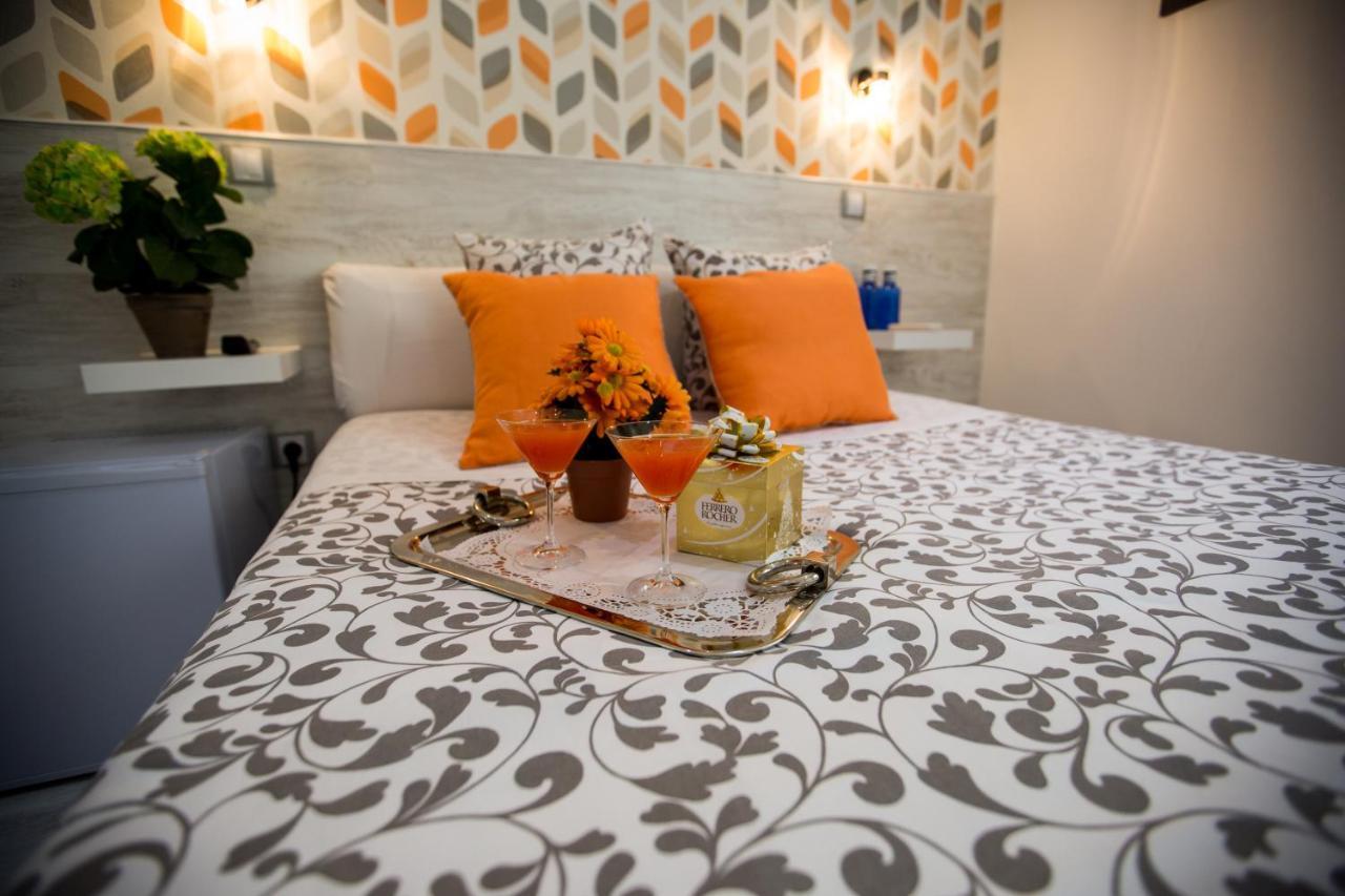 Bloom Inn Madrid Eksteriør billede