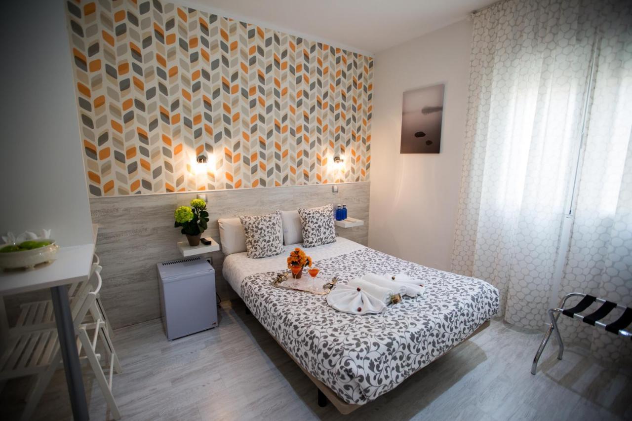 Bloom Inn Madrid Eksteriør billede